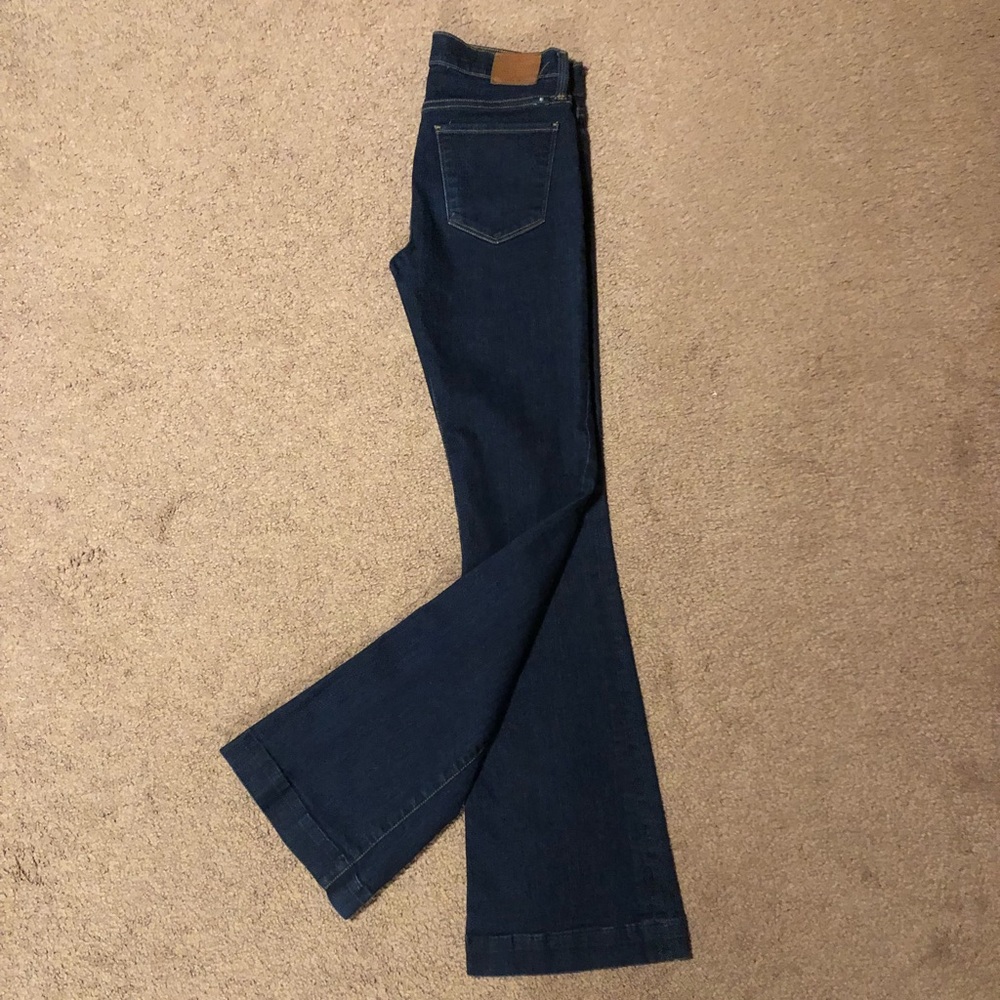 Lucky brand flare size 26